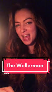 Melinda Cave's Instagram, Twitter & Facebook