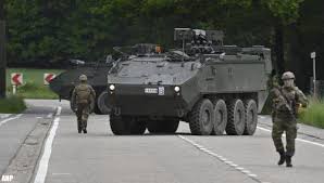 Hij zit met zijn gezin ondergedoken. Transport Online Opnieuw Grote Zoekactie Naar Voortvluchtige Belgische Militair Jurgen Conings