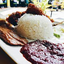 Loh, kebanyakan nonton upin ipin nih saya ahhaha. Selera Rasa Nasi Lemak Singapore Novena Restaurant Reviews Phone Number Photos Tripadvisor