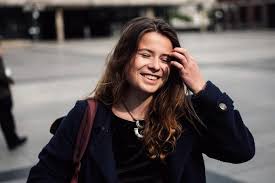 In addition to her, we've been hearing more about carla reemtsma lately. Podcast Wie Kann Ich Was Bewegen Folge 9 Mit Luisa Neubauer Raul Krauthausen Aktivist Fur Inklusion Und Barrierefreiheit