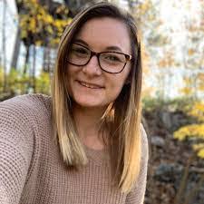 Tamara Bowe's Instagram, Twitter & Facebook