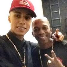 Stream Samara Rodrigues music