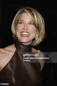 221 Julia Paula Stock Photos, High-Res Pictures, and Images