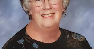 Lynne Small, 1943–2018