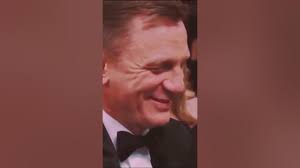 DANIEL CRAIG VS JAMES BOND