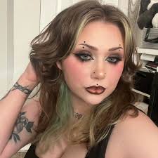 Come visit us! Today we are at the Austin Ave Art Fair. Struggling with  Christmas gift ideas? Our one-of-a-kind animal art is perfect for anyone