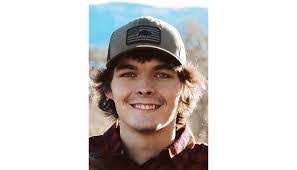 Shane Anderson's Instagram, Twitter & Facebook