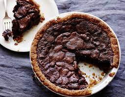 Bourbon And Chocolate Pecan Pie Recipe Thanksgiving Food Desserts Chocolate Pecan Chocolate Pecan Pie Recipe