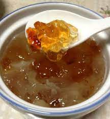桃膠味道可口 美容養顏 做法也很多樣化 但是買回家的桃膠有雜質怎麼辦 下面小編為大家介紹桃膠怎麼清洗乾淨雜質 桃膠怎麼做好吃 希望對大家有用 sweet soup healthy jelly asian desserts