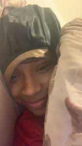 Stacie Cotton's Instagram, Twitter & Facebook