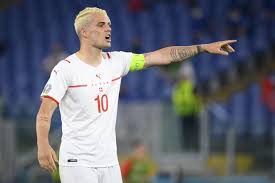 Find the perfect granit xhaka stock photos and editorial news pictures from getty images. Schweizer Nati An Der Em Nach Dem Frust Die Fragen