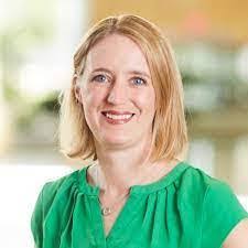 Cara Mayes's Instagram, Twitter & Facebook