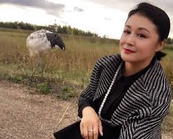 é©¬ä¸½å¨Ÿå'ŒäºŽæœˆä»™çš„å…³ç³»å¦‚ä½•è°¢å¤§è„šç«Ÿæ˜¯èµµæœ¬å±±çš„å°å§¨å­ å°šä¹‹æ½®