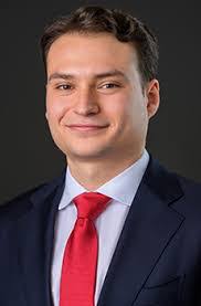 Vince Regan's Instagram, Twitter & Facebook