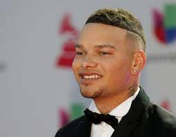 Country music star kane brown is selling his home in franklin, tn, for $910,000. Kane Brown Lands His First No 1 Album On The Billboard Chart The New York Times