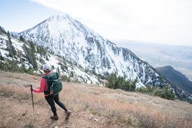 Training to hike downhill is a requirement to minimize falling or developing acute knee joint pain and suffering other lower body injuries. How To Protect Your Knees While Hiking Bearfoot Theory