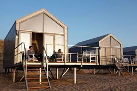 Bei einferienhausmieten.com finden sie nette ferienhäuschen in holland. Strandhaus Am Meer Urlaub An Der Nordsee
