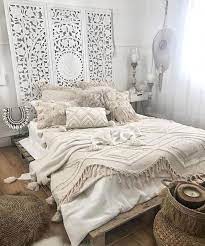Furniture with graceful, curved lines is ideal in bohemian decor. Furniture Bedrooms Cozy White Boho Bedroom Decor Object Your Daily Dose Of Best Home Decorating Ideas Interior Design Inspiration