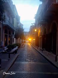 Entre Le Jour Et La Nuit Changement De Decor Beyrouth Liban Photo Road Alley