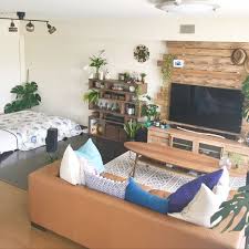部屋全体 壁かけテレビ ラック クッションカバー 中古マンション などのインテリア実例 2017 06 14 11 51 06 roomclip ルームクリップ インテリア インテリア コンセプト リビング インテリア 西海岸