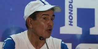 Pinto anuncia cambios ante El Salvador