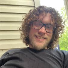 Need help learning DayZ maps and avoiding player kills?