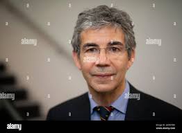 Nott hi-res stock photography and images