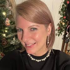 Cary Ballard's Instagram, Twitter & Facebook