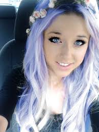 Bailey Fuller (@WeirdBailey)