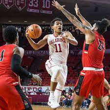 While on the thunder, kd would go on to become the youngest nba scoring champ in 2010, winning the. Nba Draft Hawks Trae Young Faces Plenty Of Pressure Sports Illustrated