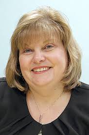 Derrick resigns as Hitchcock superintendent