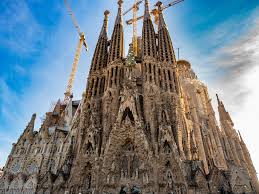 Barcelona hotels with room service. How The Sagrada Familia In Barcelona Will Look Once Completed D S