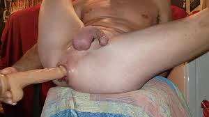 Esposa de puta gangbang en el teatro para adultos: TV porno con anal extremo