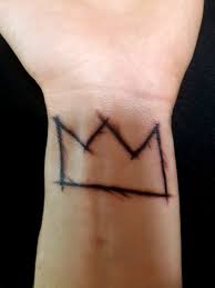 Photographer george hirose shared the back story to the picture of basquiat kissing haring on facebook Tattoo Uploaded By Luke Ridsdill Smith Basquiat Crown 762074 Tattoodo