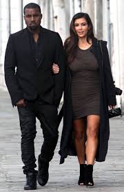 Kim Wears Bridal Inspired Dress In Venice With Kanye On B Day Kanye West And Kim Kanye West Kim Kardashian