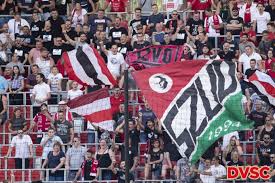 Az oldalon található írott és képi anyagok csak a forrás megjelölésével, internetes felhasználás esetén élő hivatkozás. Dvsc Dvtk Ultrak Unnepe Lesz Video Nb1 Hu