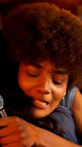 "Um pouco das minhas rimas na @batalhadaaldeia ! Quero agradecer ao  @pradodazn @zuluzaomc e a @rayemici por essa batalha épica! Satisfação  total em rimar com vocês! 🥰 #BatalhadaAldeia #Rimas ...