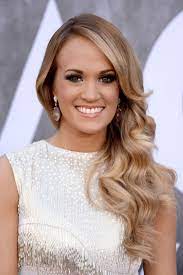 A hair elastic, a few bobby pins, and a little christmas magic is all you need to perfect this bow look. Top 8 Hairstyles To Rock This Christmas Wonder Wardrobes