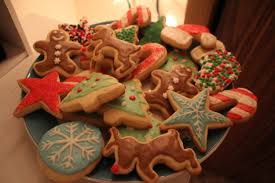 Trimming the tree and hanging up lights are holiday decorating staples, but there are so many more fantastic christmas decoration ideas that you can. Decorated Christmas Sugar Cookies Givdo Home Ideas Ideas About Decorating Sugar Cookies