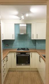 Xl Large Format Aqua Marine Turquoise Glass Metro Tiles 300x100x8 Mm Tiles In The Perfect Colour Kitchen Design Small White Kitchen Tiles Small Space Kitchen