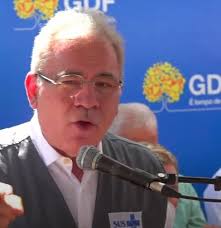 Jun 07, 2021 · queiroga diz que governo federal negocia compra de 100 milhões de doses da moderna queiroga remove mais um entulho de pazuello omar aziz: Queiroga Fala Em Tirar De Uma Vez Por Todas Essas Mascaras Noticias R7 Saude
