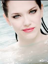 Check spelling or type a new query. Laura Vlad Female Model Profile Naples Florida Us 10 Photos Model Mayhem