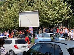 Astăzi, în bucurești, a avut loc un accident de circulație, în care doi băieți, de 11 și 15 ani, au fost răniți. Accident In Sectorul 3 Din BucureÈ™ti In Ziua De Sfanta Maria MicÄƒ O Femeie A Murit Update