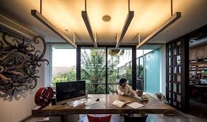 Dengan suasana ruang yang kondusif, tentu akan dapat meningkatkan produktifitas kita dalam bekerja. Jasa Desain Interior Ruang Kerja Minimalis Modern Terbaru 2021 Arsitag