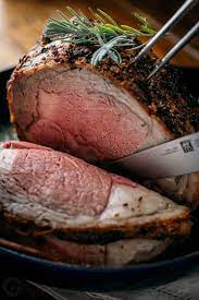 How long does it take to cook a 3 & a half pound prime rib roast? Prime Rib Recipe Video Natashaskitchen Com
