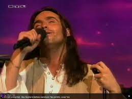 One thing that hasn't changed is the smile, but nowadays he flashes it with more discretion. Marti Pellow Young Long Hair Wet Wet Wet Long Hair Styles Wet Wet Wet Hair