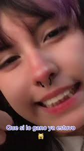 Juego de albur con baraja de oro y waifus