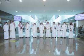 يتم تعيين المتدرب بعد تخرجه بوظيفة برتبة وكيل رقيب فني صيانة طائرات. Ù…Ø¹Ø§Ù„ÙŠ Ù…Ø­Ø§ÙØ¸ Ø§Ù„ØªØ¯Ø±ÙŠØ¨ Ø§Ù„ØªÙ‚Ù†ÙŠ ÙŠØ³ØªÙ‚Ø¨Ù„ Ù†Ø¸ÙŠØ±Ù‡ Ù…Ø¹Ø§Ù„ÙŠ Ø±Ø¦ÙŠØ³ Ù‡ÙŠØ¦Ø© Ø§Ù„Ø·ÙŠØ±Ø§Ù† ÙÙŠ Ø§Ù„ÙƒÙ„ÙŠØ© Ø§Ù„ØªÙ‚Ù†ÙŠØ© Ø§Ù„Ø¹Ø§Ù„Ù…ÙŠØ© Ù„Ø¹Ù„ÙˆÙ… Ø§Ù„Ø·ÙŠØ±Ø§Ù† Ø¨Ø§Ù„Ø±ÙŠØ§Ø¶ ØµØ­ÙŠÙØ© Ù†Ø¨Ø¶ Ø§Ù„Ø¹Ø±Ø¨