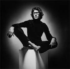 Explore the latest collections of luxury handbags, ready to wear, shoes, leather goods and accessories for men and women. Yves Saint Laurent Inspirations Essential Home