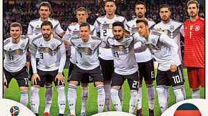 Die deutsche nationalmannschaft begleitet (genauer: Panini Album Das Ist Der Deutsche Wm Kader 2018
